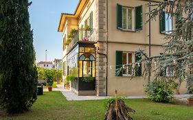 Villa Romantica